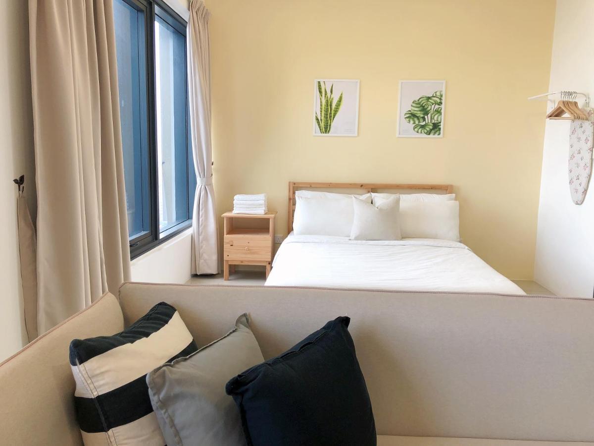 Tropicana 218 Macalister Netflix Seaview George Town Exterior photo